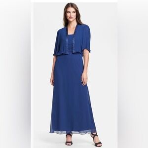 Mother of the Bride/Grandmother of the Bride or Groom Dress/ Formal wear